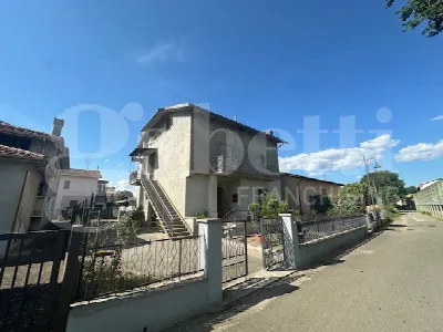 Casa Indipendente a Attigliano