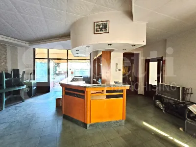 Palazzo/Stabile in vendita a Massa Martana - foto 1