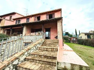 Villetta a schiera in vendita a Guardea - foto 2