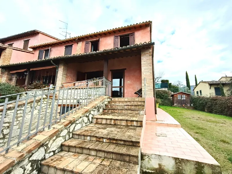 Villetta a schiera in vendita a Guardea - foto 2