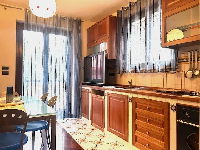 Casa Indipendente in vendita a Pescara, Colli, Ospedale - foto 2