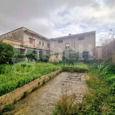 Palazzo/Stabile in vendita a Racale - foto 6