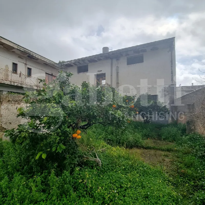 Palazzo/Stabile in vendita a Racale - foto 8