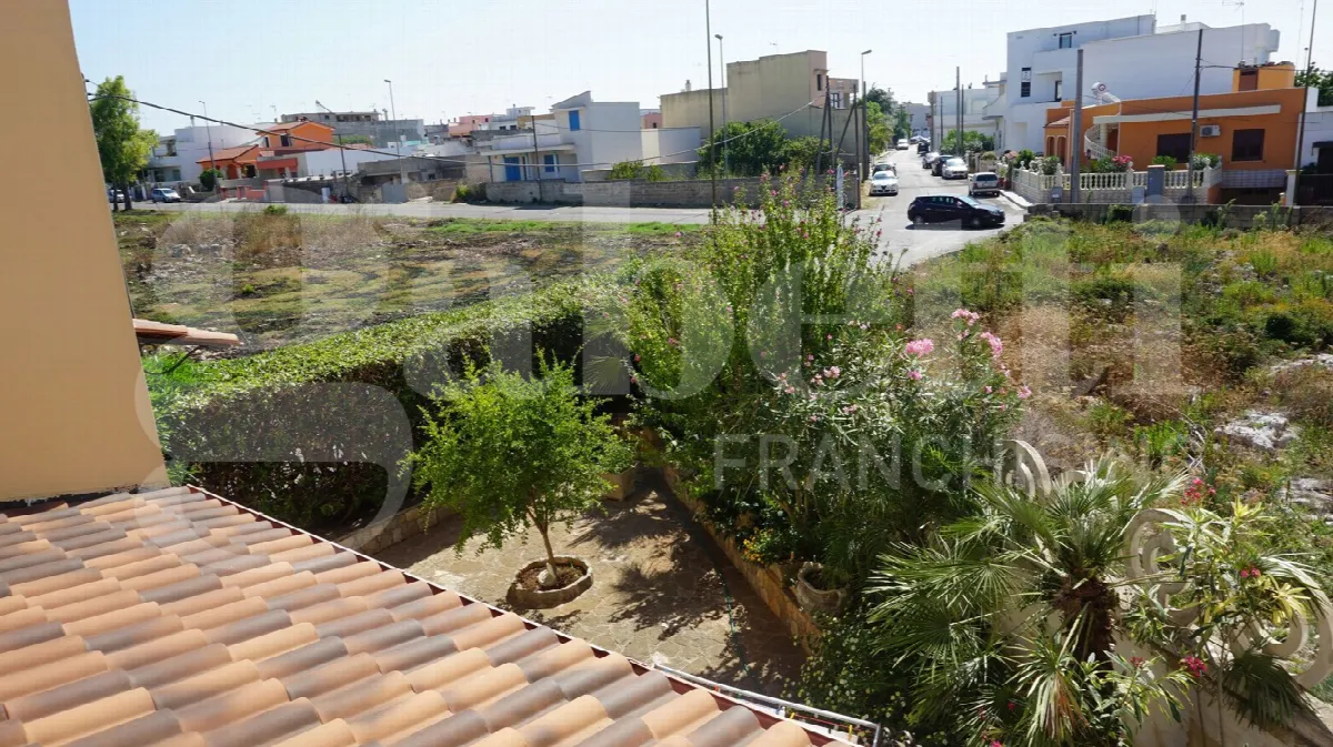Casa Indipendente in vendita a Ugento - foto 3