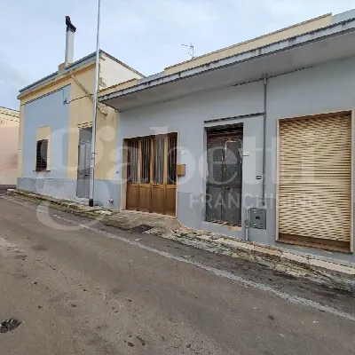 Casa Indipendente in vendita a Ugento - foto 4