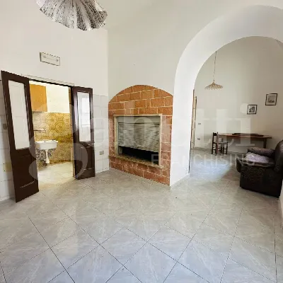 Casa Indipendente a Alliste