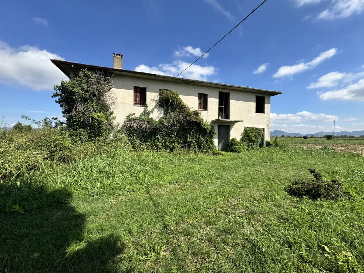 Rustico/Casale in vendita ad Agugliaro - foto 2