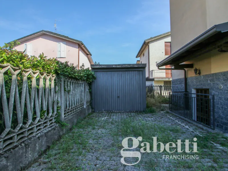 Casa Indipendente in vendita a Gallarate - foto 8