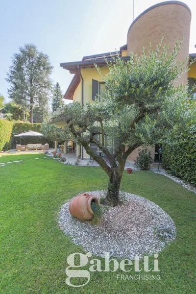 Casa Indipendente in vendita a Gallarate - foto 6