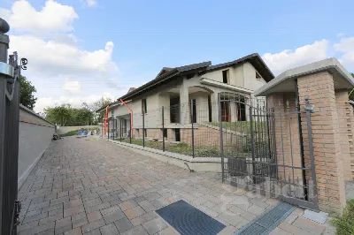 Villetta a schiera in vendita a Magnago - foto 2