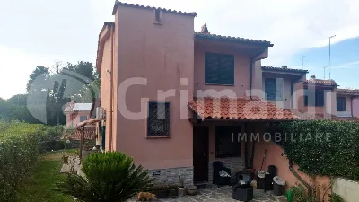 Villetta a schiera in vendita a Nepi - foto 1