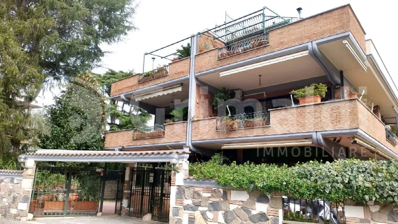 Appartamento in vendita a Roma, Appia Pignatelli, Ardeatino, Montagnola - foto 1