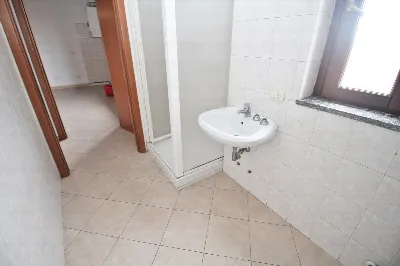 Appartamento in vendita a Gorla Minore - foto 10