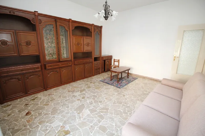 Appartamento in vendita a Gorla Minore - foto 2