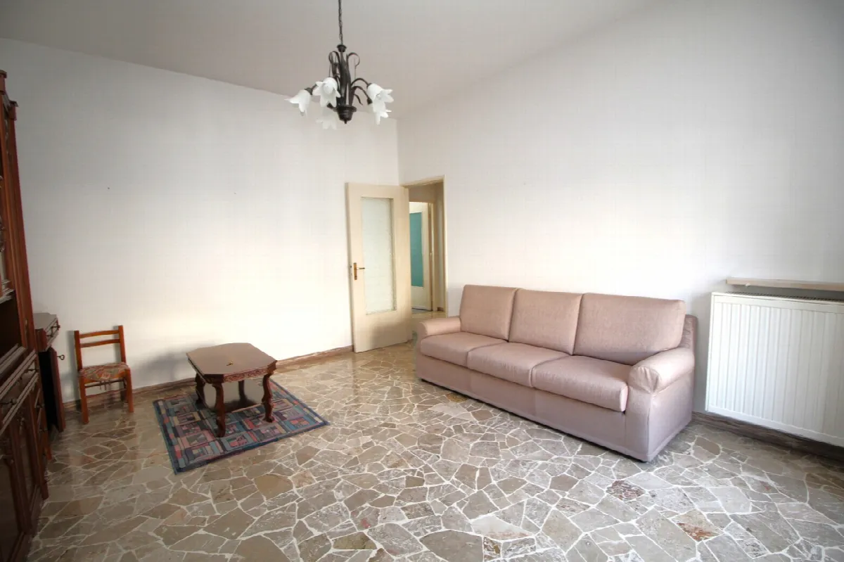 Appartamento in vendita a Gorla Minore - foto 3