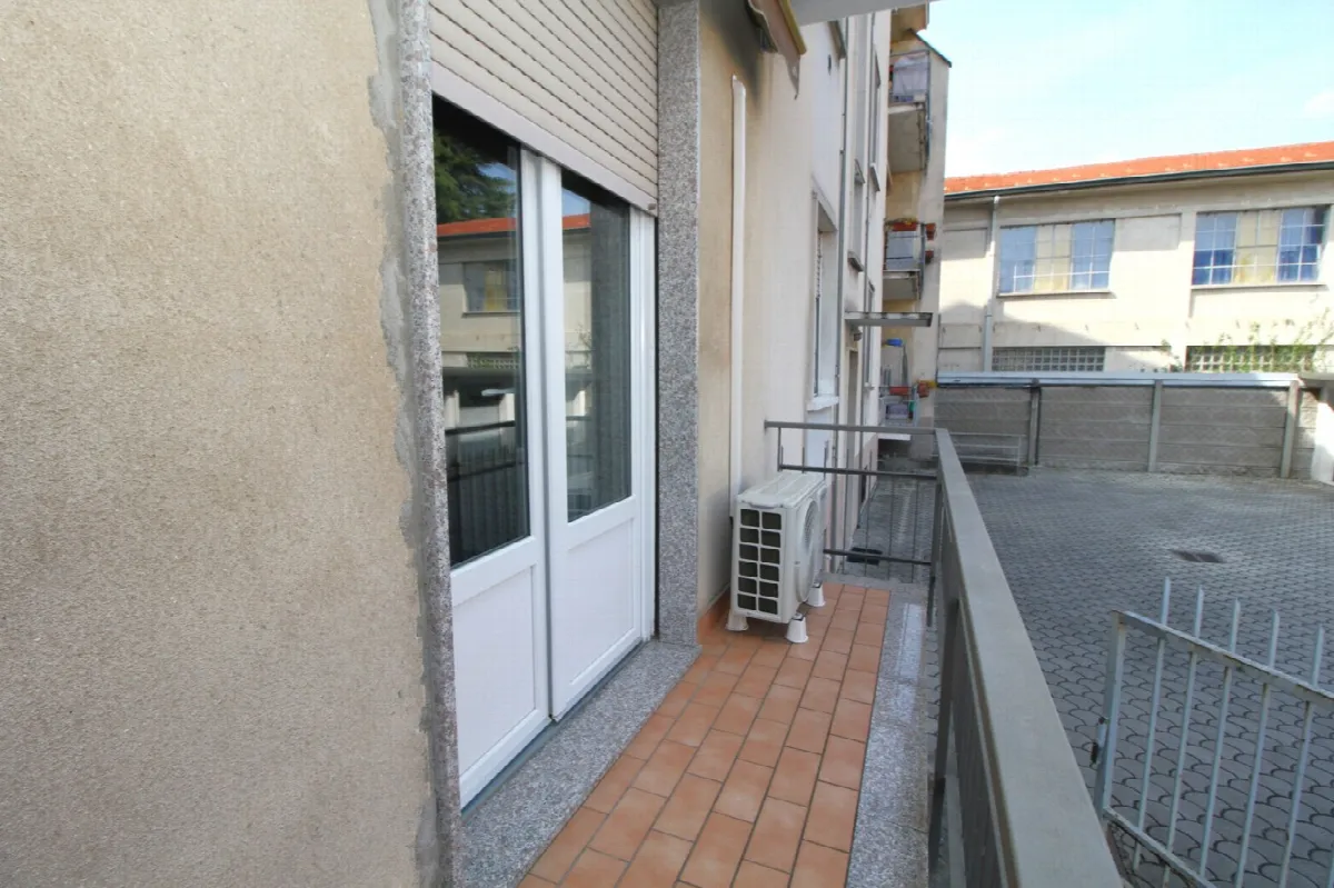 Appartamento in vendita a Gorla Minore - foto 4