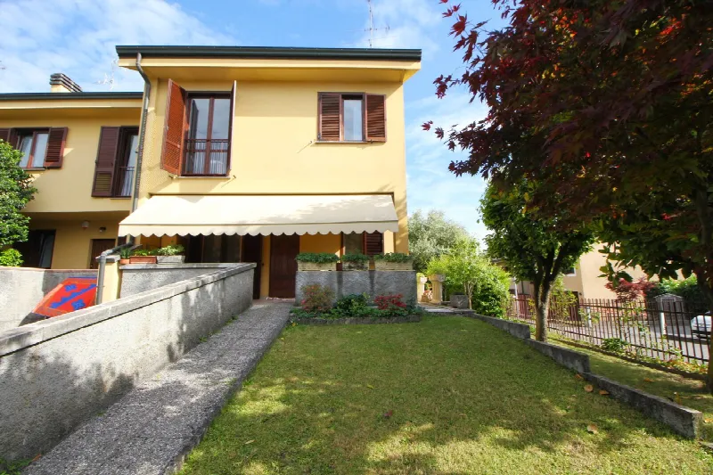 Villetta a schiera in vendita a Legnano - foto 1