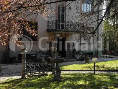 Villa in vendita a Carate Brianza - foto 5