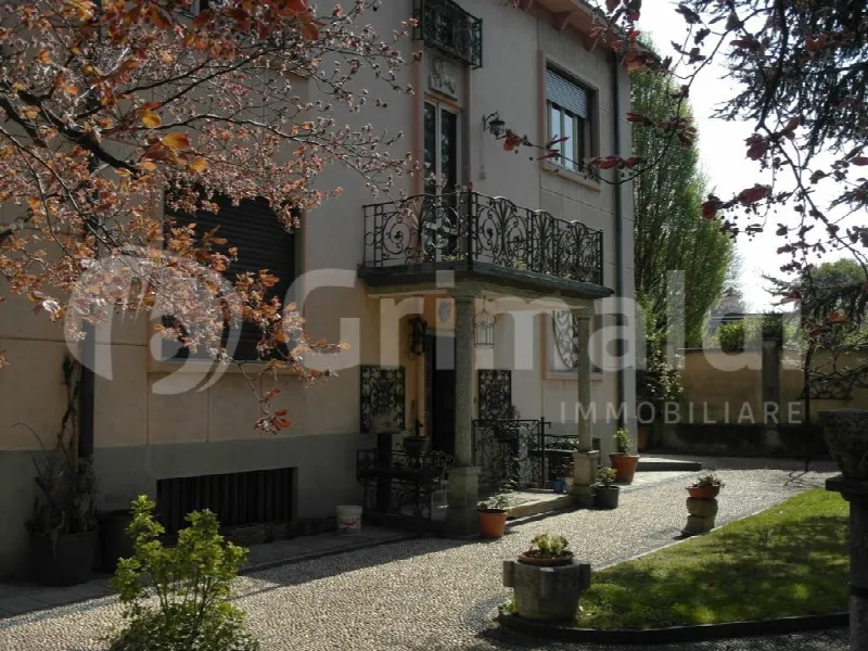 Villa in vendita a Carate Brianza - foto 6