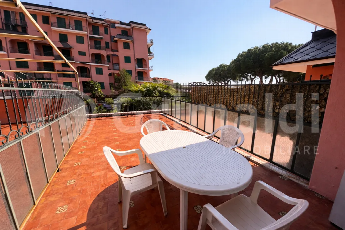 Appartamento in vendita ad Andora - foto 2