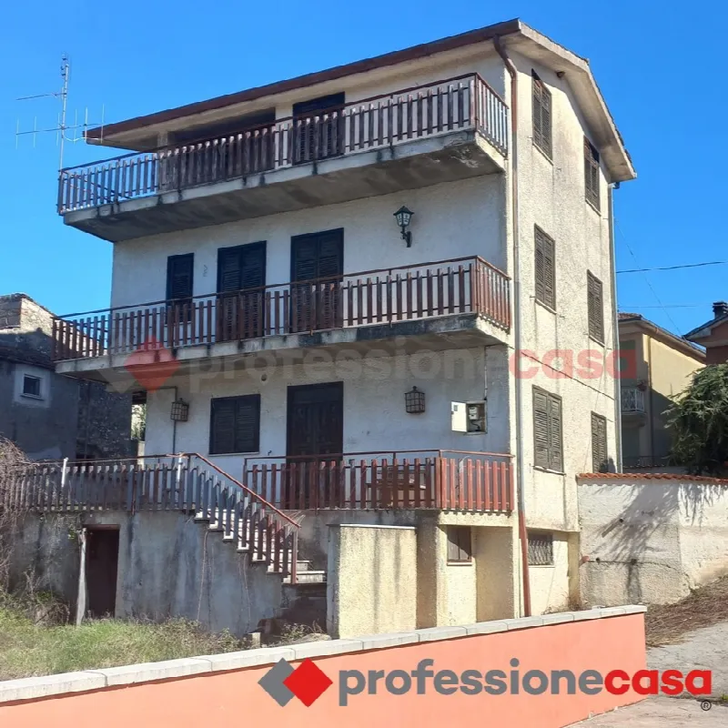 Casa Indipendente in vendita a Veroli - foto 1