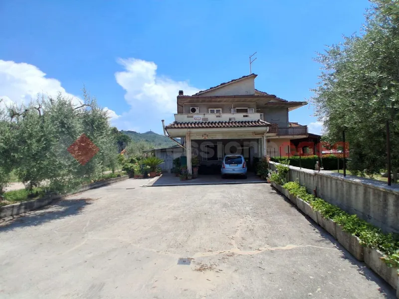 Casa Indipendente in vendita a Veroli - foto 3