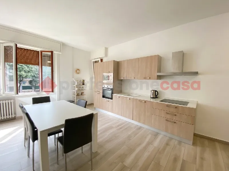 Appartamento in vendita a Brescia, Centro storico - foto 8