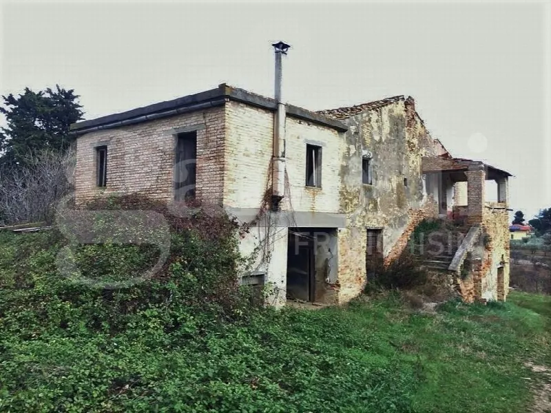 Rustico/Casale in vendita a Acquaviva Picena - foto 9