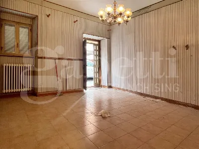 Palazzo/Stabile in vendita a San Benedetto... - foto 2