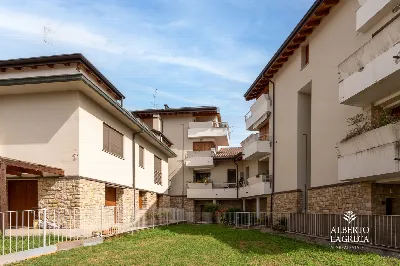 Appartamento in vendita a Usmate Velate - foto 5
