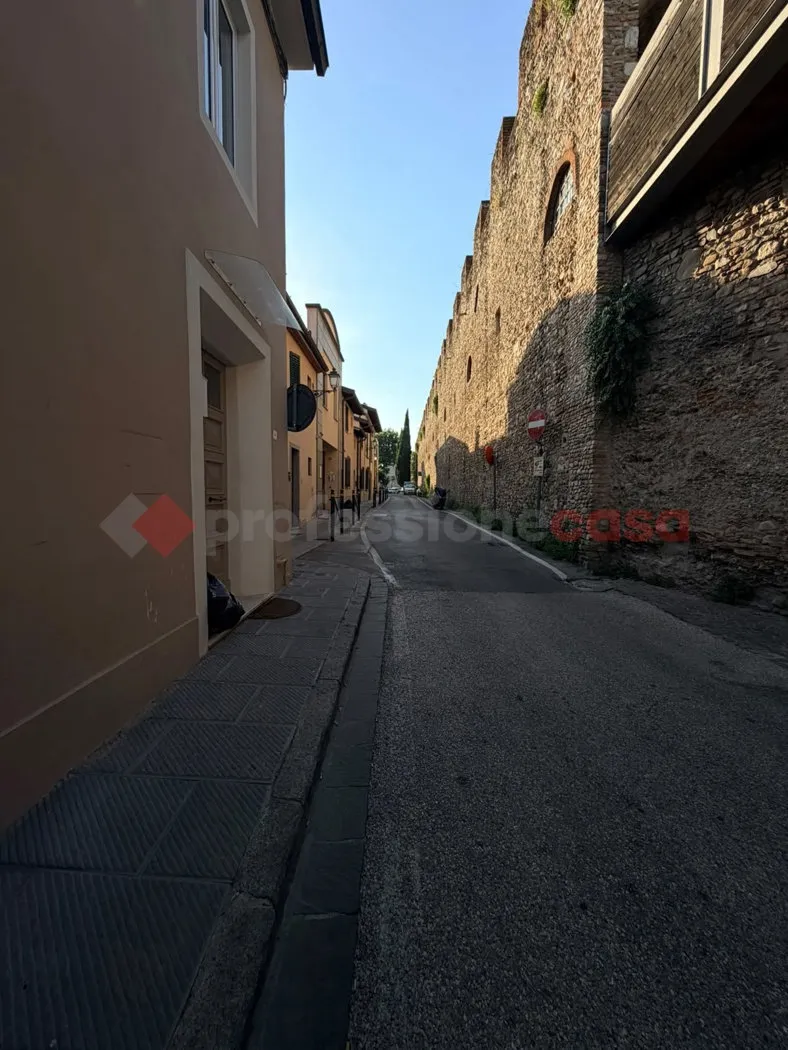 Casa Indipendente in vendita a Prato, Centro - foto 4