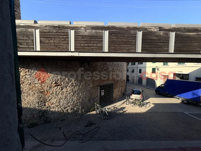 Casa Indipendente in vendita a Prato, Centro - foto 5