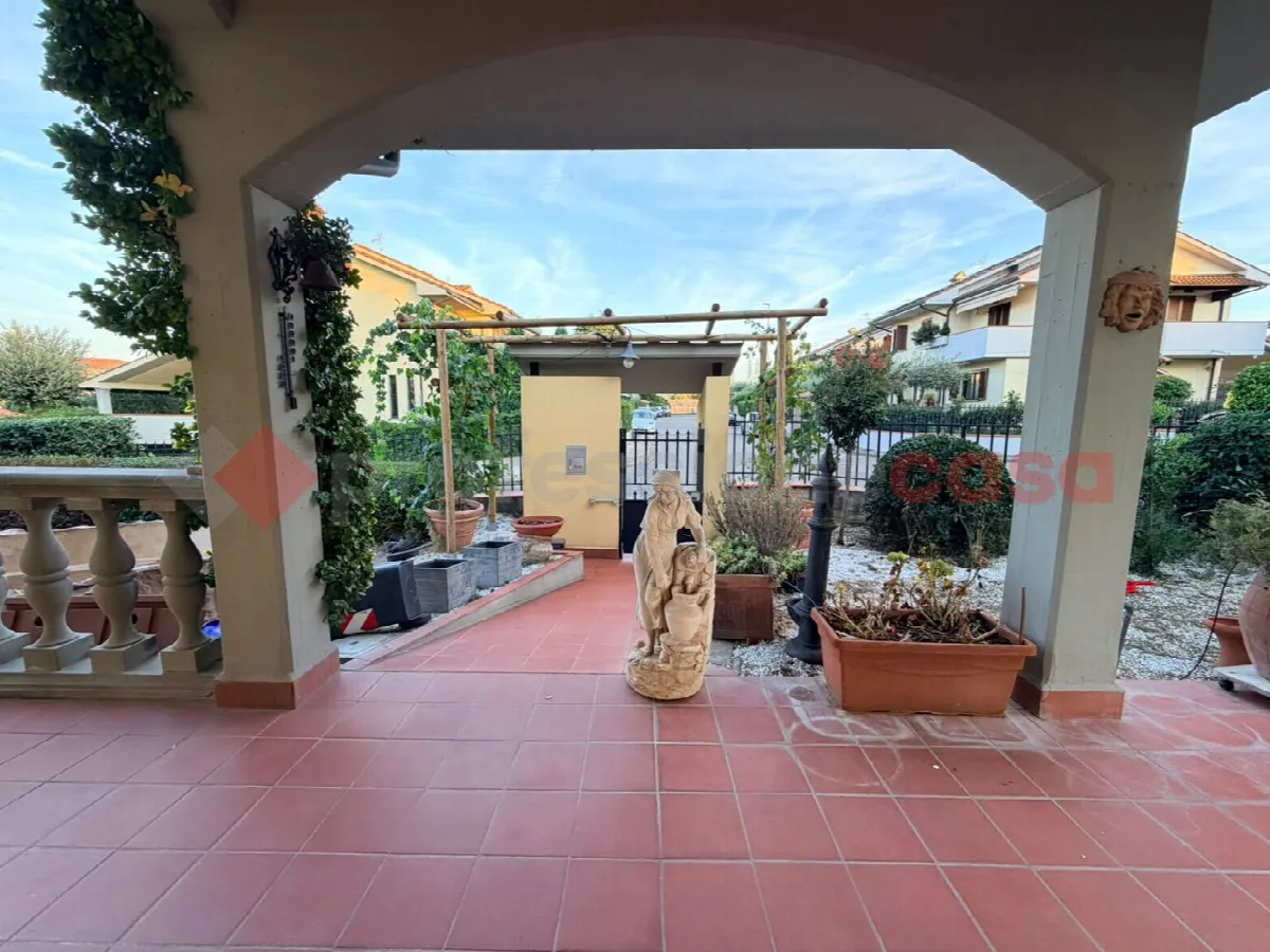 Villa in vendita a Poggio a Caiano - foto 2