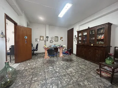 Ufficio in vendita a Napoli, Centro - foto 4