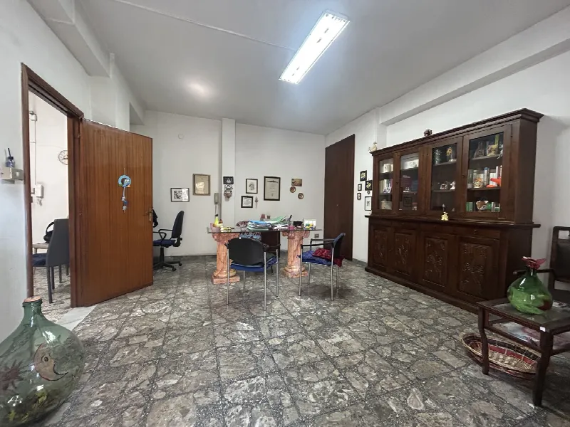 Ufficio in vendita a Napoli, Centro - foto 4