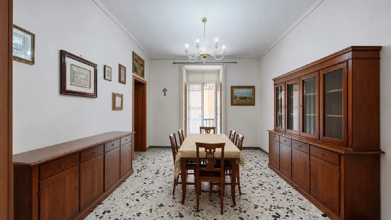 Appartamento in vendita a Napoli, Centro - foto 2