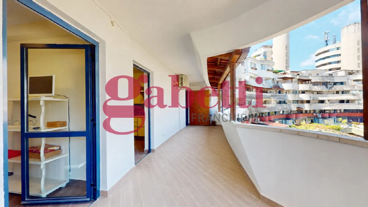 Appartamento in vendita a Napoli, San Carlo All'arena, Sanità - foto 2