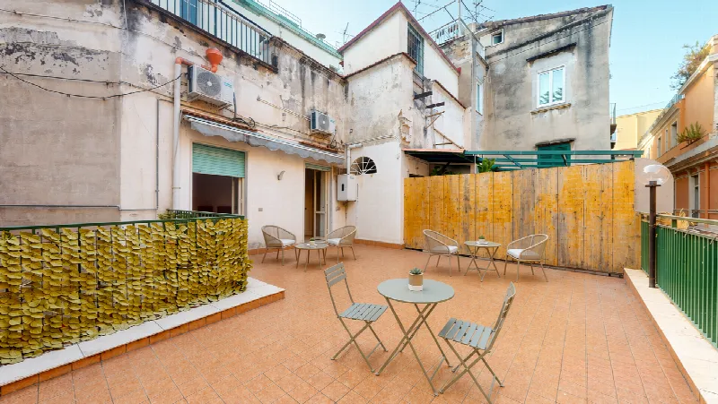Appartamento in vendita a Napoli, Centro - foto 2
