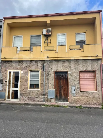 Casa Indipendente a Santa Giusta