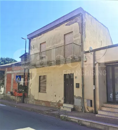 Casa Indipendente a Santa Giusta