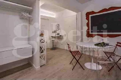 Appartamento in vendita a Verona, Centro - foto 2