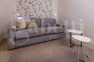 Appartamento in vendita a Verona, Centro - foto 3