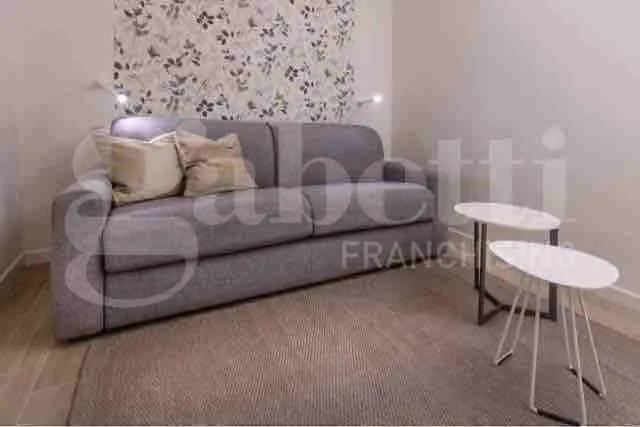 Appartamento in vendita a Verona, Centro - foto 3