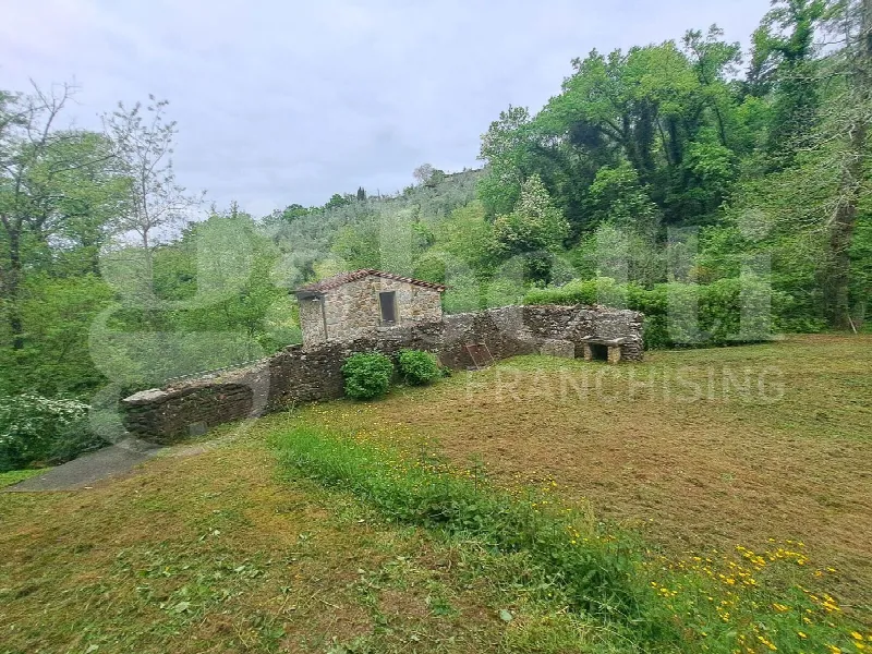 Rustico/Casale in vendita a Lamporecchio - foto 3