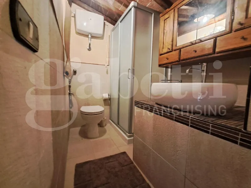 Rustico/Casale in vendita a Lamporecchio - foto 7