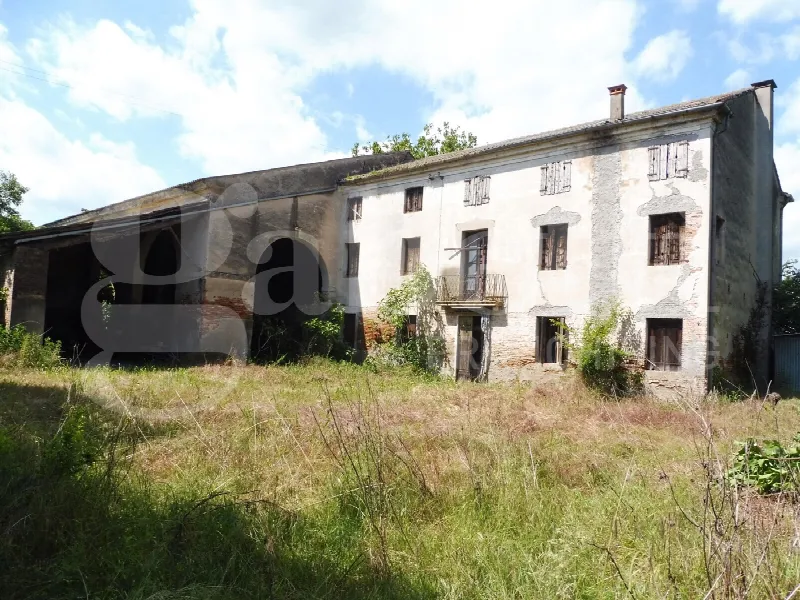 Rustico/Casale in vendita a Agugliaro - foto 1