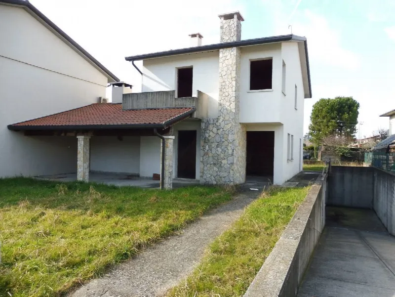 Casa Indipendente in vendita a Nove - foto 1