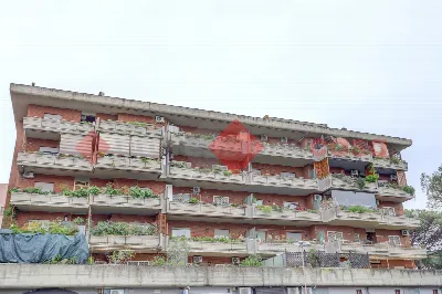 Appartamento in vendita a Roma, Eur, torri... - foto 2