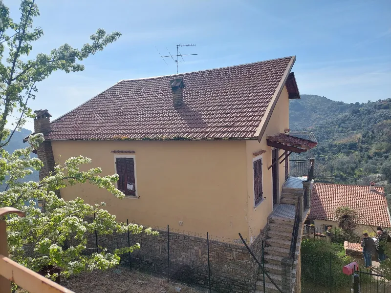 Casa Indipendente in vendita a Sanremo - foto 2
