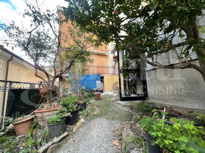 Casa Indipendente in vendita a Sanremo - foto 6